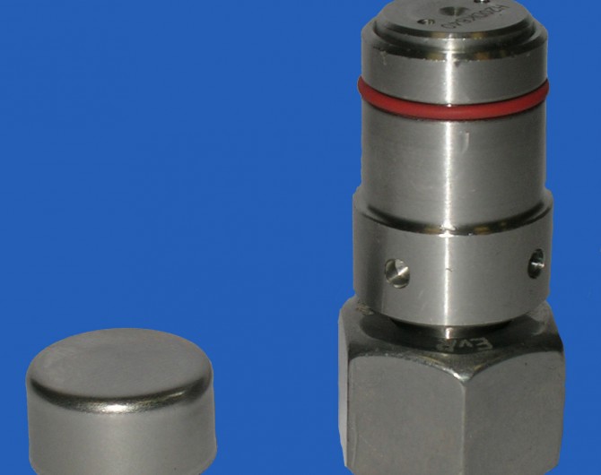 Tube Micro-Nozzle